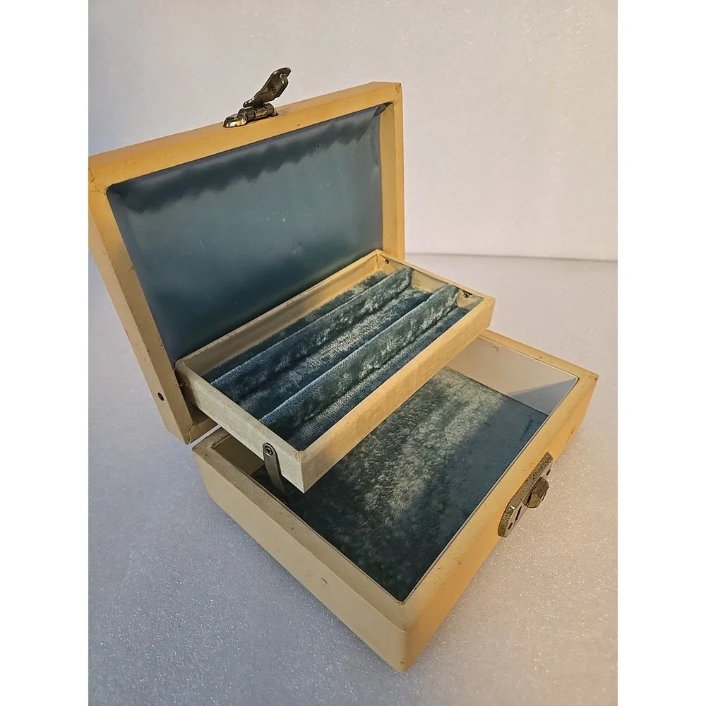 Vintage MCM Hinged 2 Tier Locking Jewelry Box Beige w/Blue Satin Lining *No Key